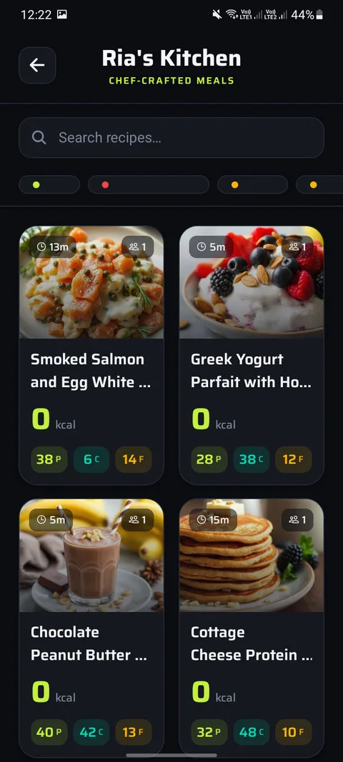 Ria's Kitchen: chef-crafted recipes with macros and prep time per dish.